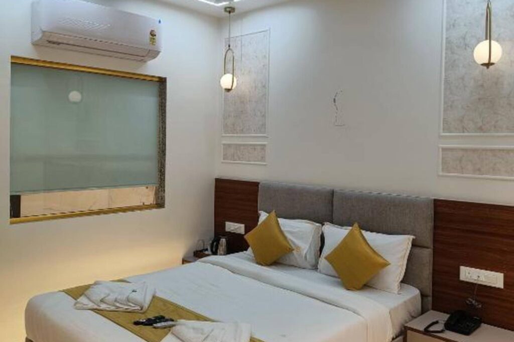 Exe room with jacuzzi 2