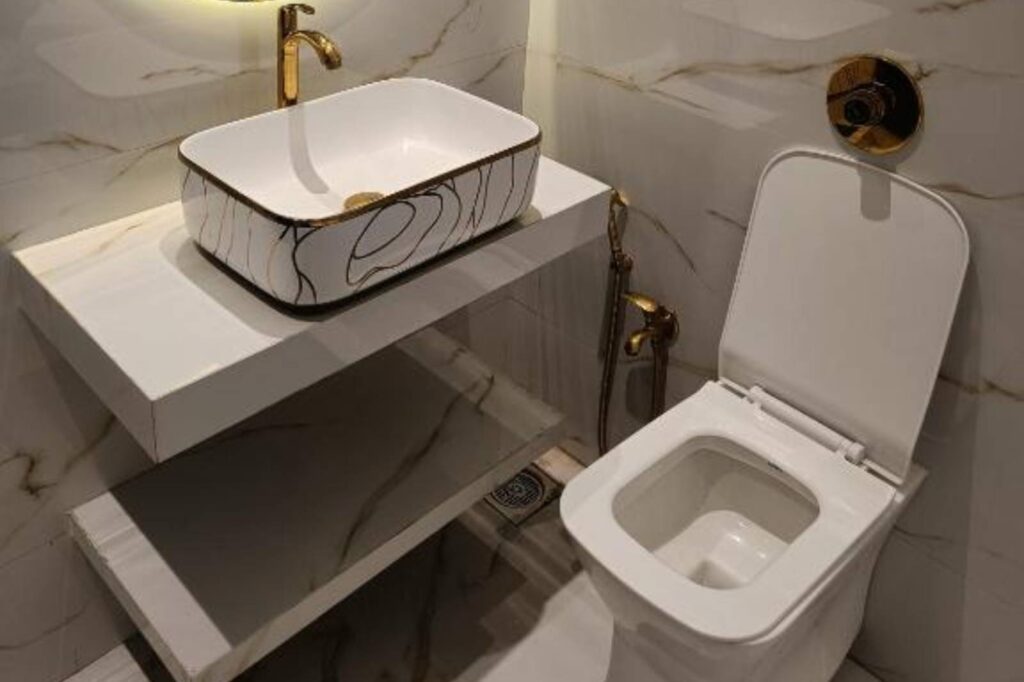 Exe room with jacuzzi 4