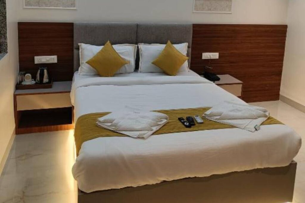 Exe room with jacuzzi 5